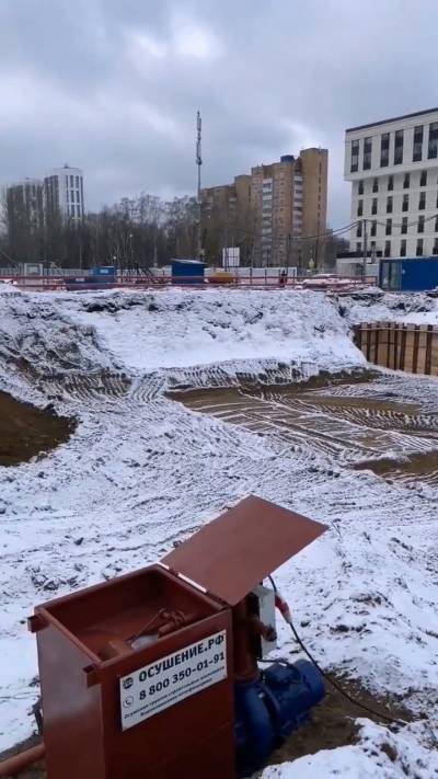 Производим откачку грунтовых вод иглофильтрами. Вакуумное водопонижение при строительстве